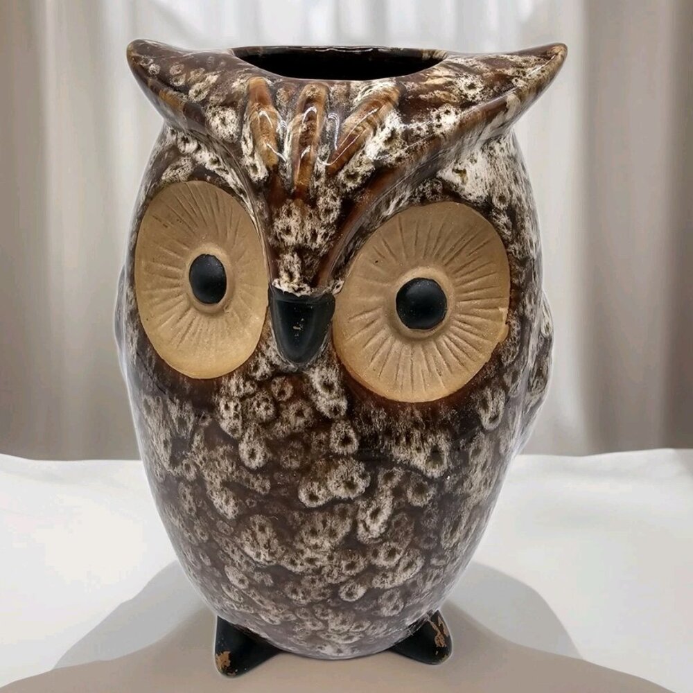 Ceramic Owl 8.5" Vase Hosley Intl Halloween Fall Autumn Decor